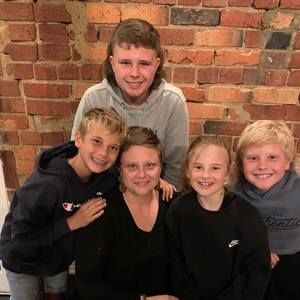 Meet your Posher, Marina
